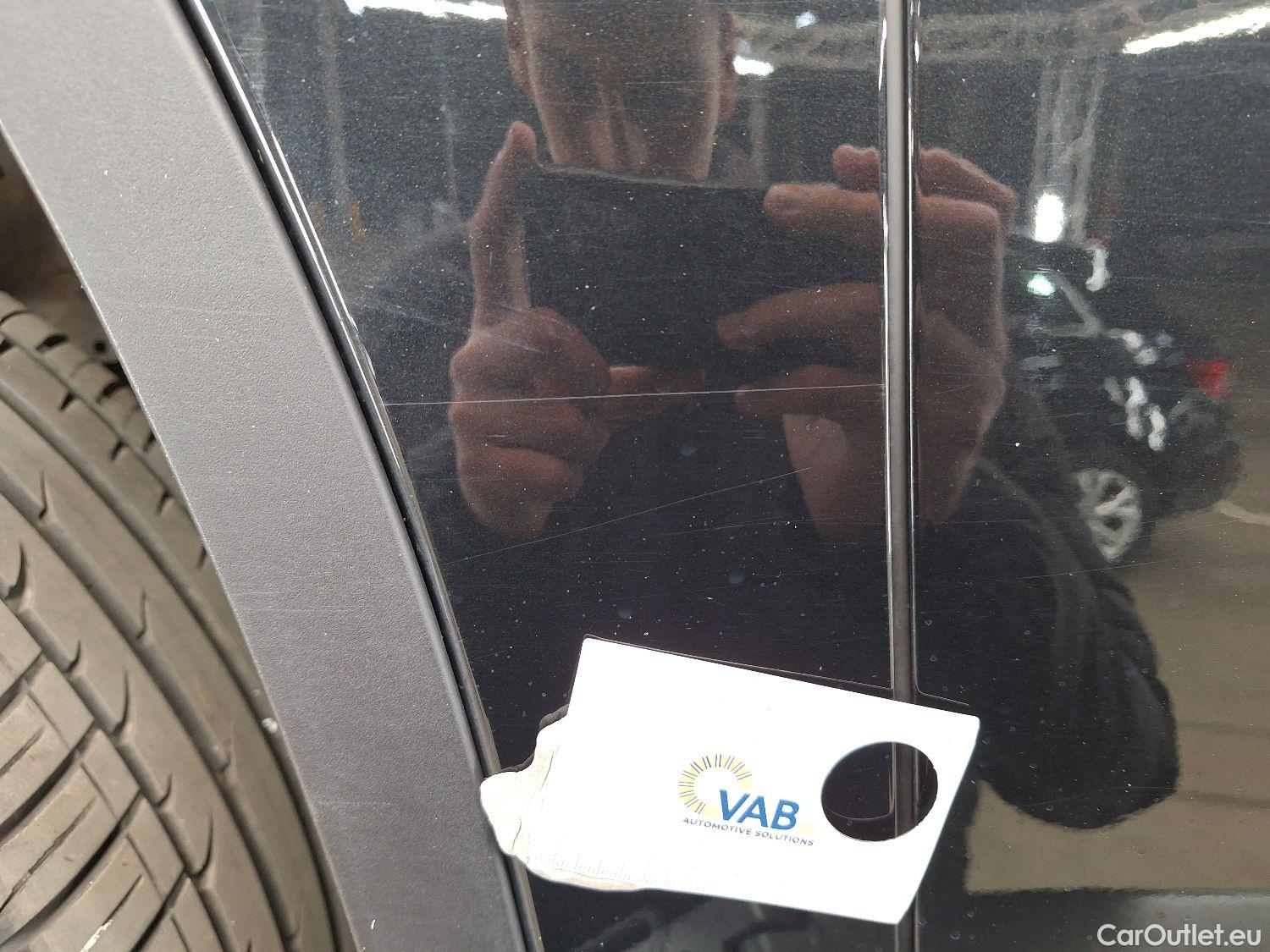  Bmw  X1 BMW,  FL'19, BMW  sDrive18dA (100 kW) 5d #39