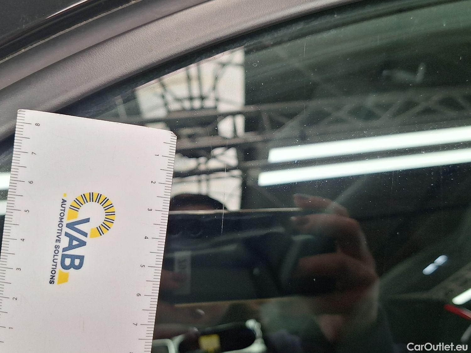  Peugeot  2008 Peugeot,  '19, Peugeot  1.5 BlueHDi 81kW S&S GT 5d #54