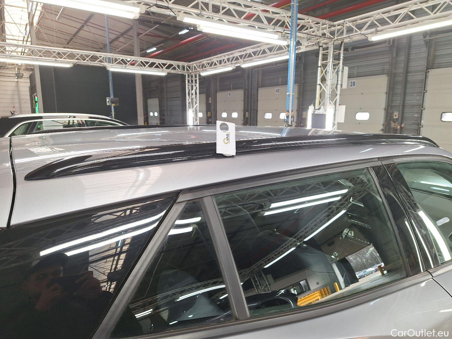  Peugeot  2008 Peugeot,  '19, Peugeot  1.5 BlueHDi 96kW S&S EAT8 Allure 5d #42