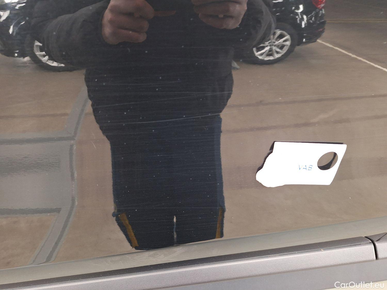  Bmw  X1 BMW,  FL'19, BMW  sDrive18dA (100 kW) 5d #34