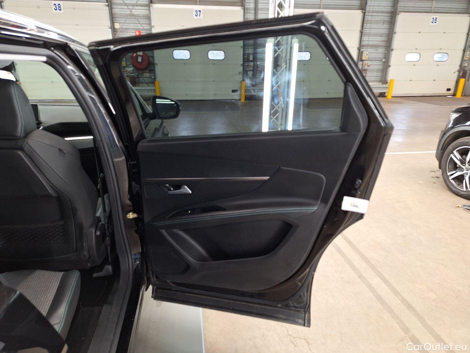  Peugeot  5008 Peugeot,  1.5BHDi-kw,  1.5BHDi 96kW Allure #33