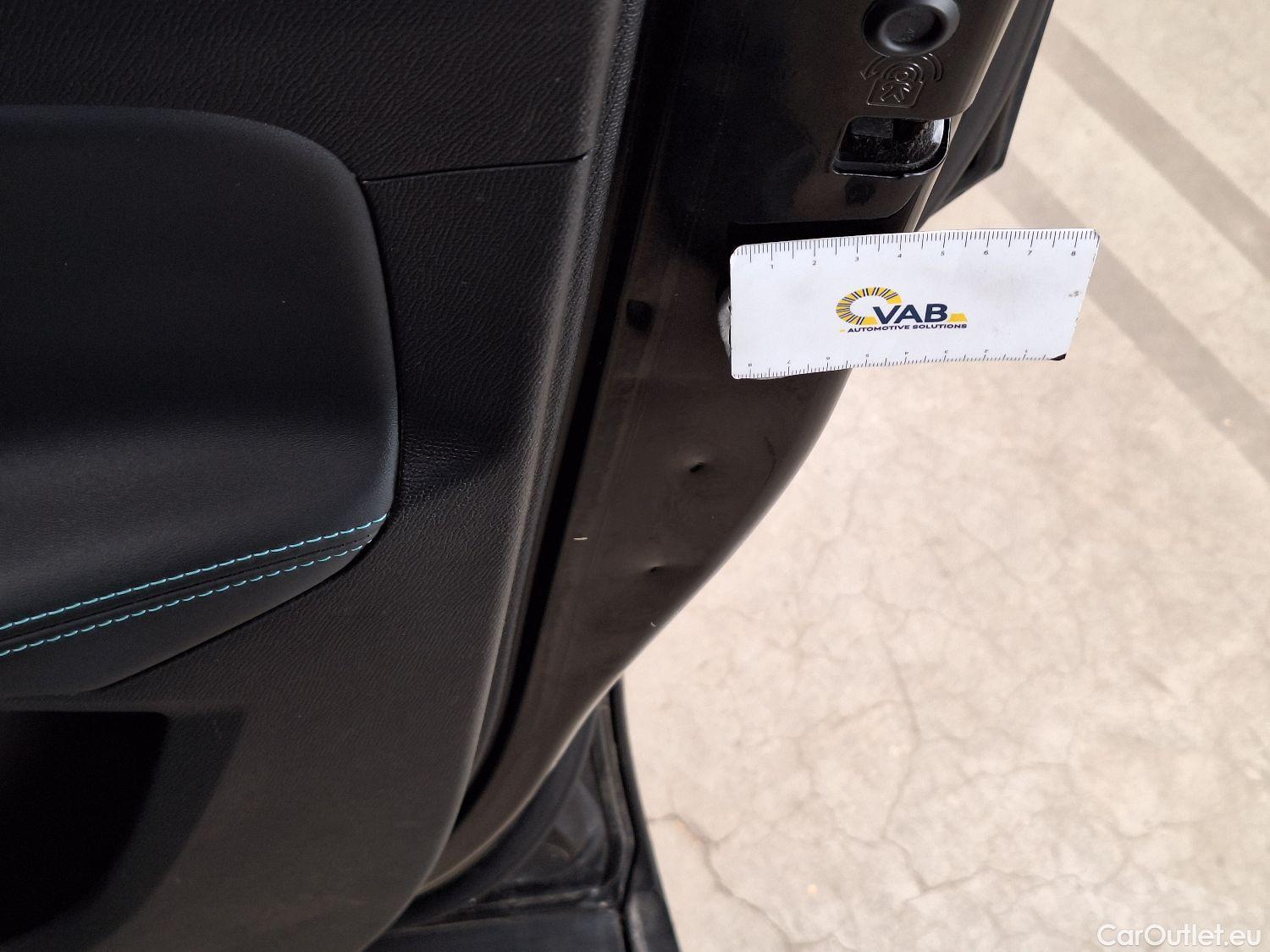  Peugeot  5008 Peugeot,  1.5BHDi-kw,  1.5BHDi 96kW Allure #34