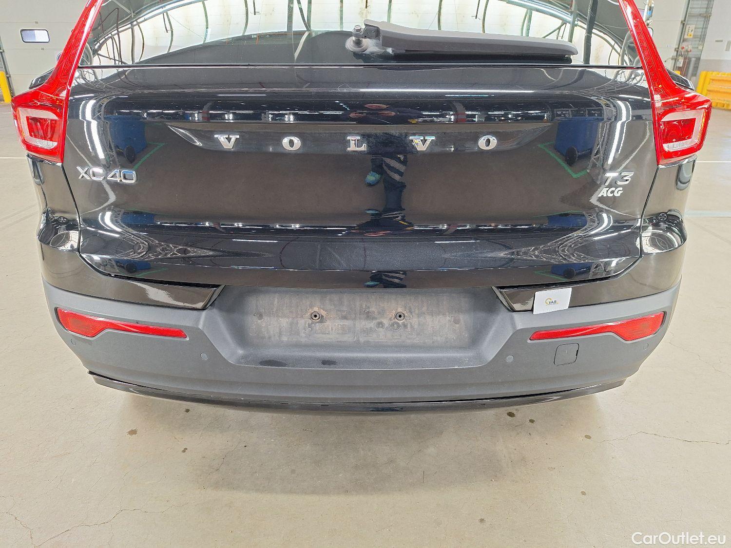  Volvo  XC 40 Volvo, XC40 '17, Volvo XC40 T3 Geartronic R-Design 5d #14