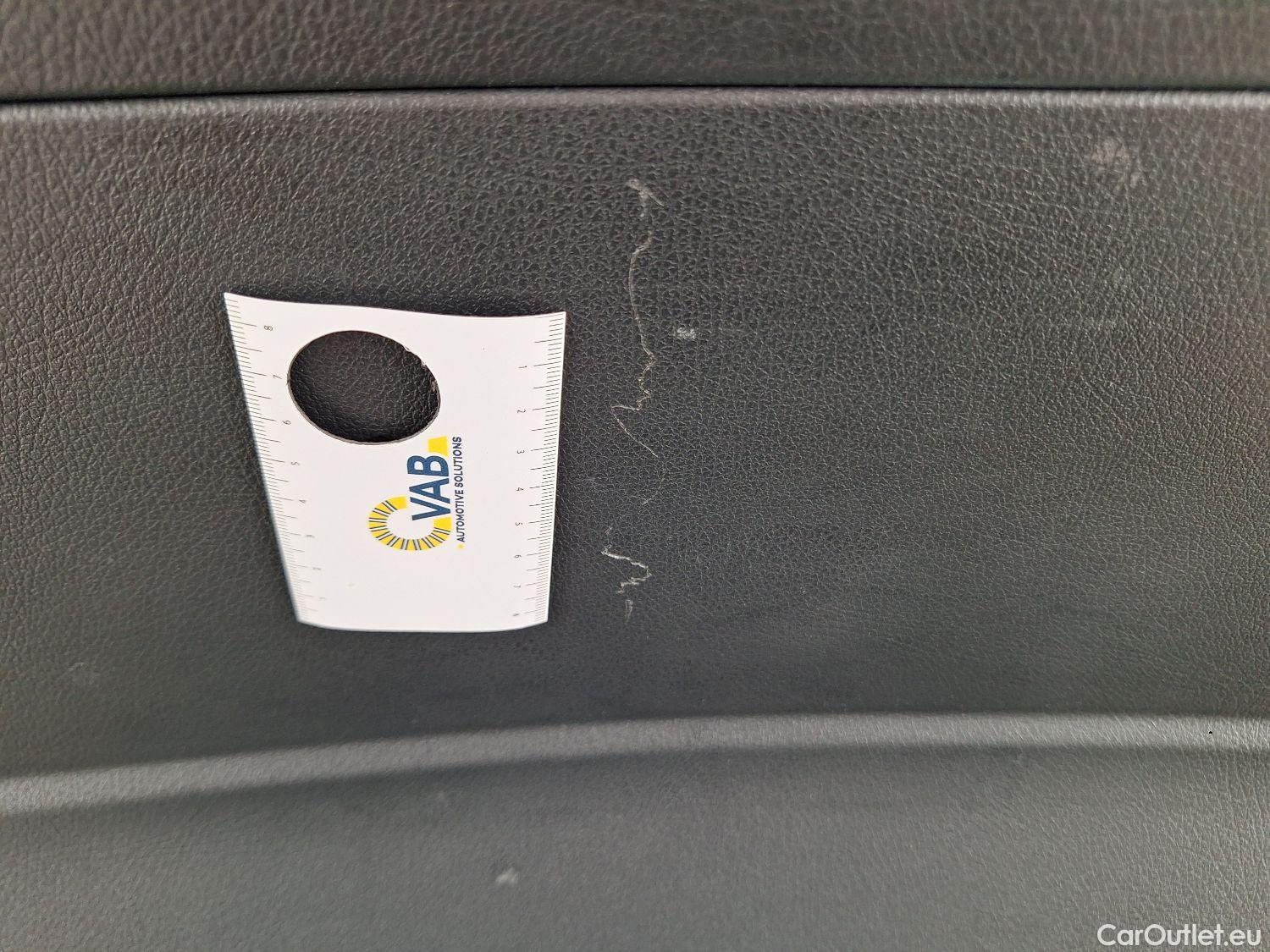  Mercedes  A-Klasse Mercedes, A-Class '18, Mercedes-Benz  A 180 d Business Solution A #32