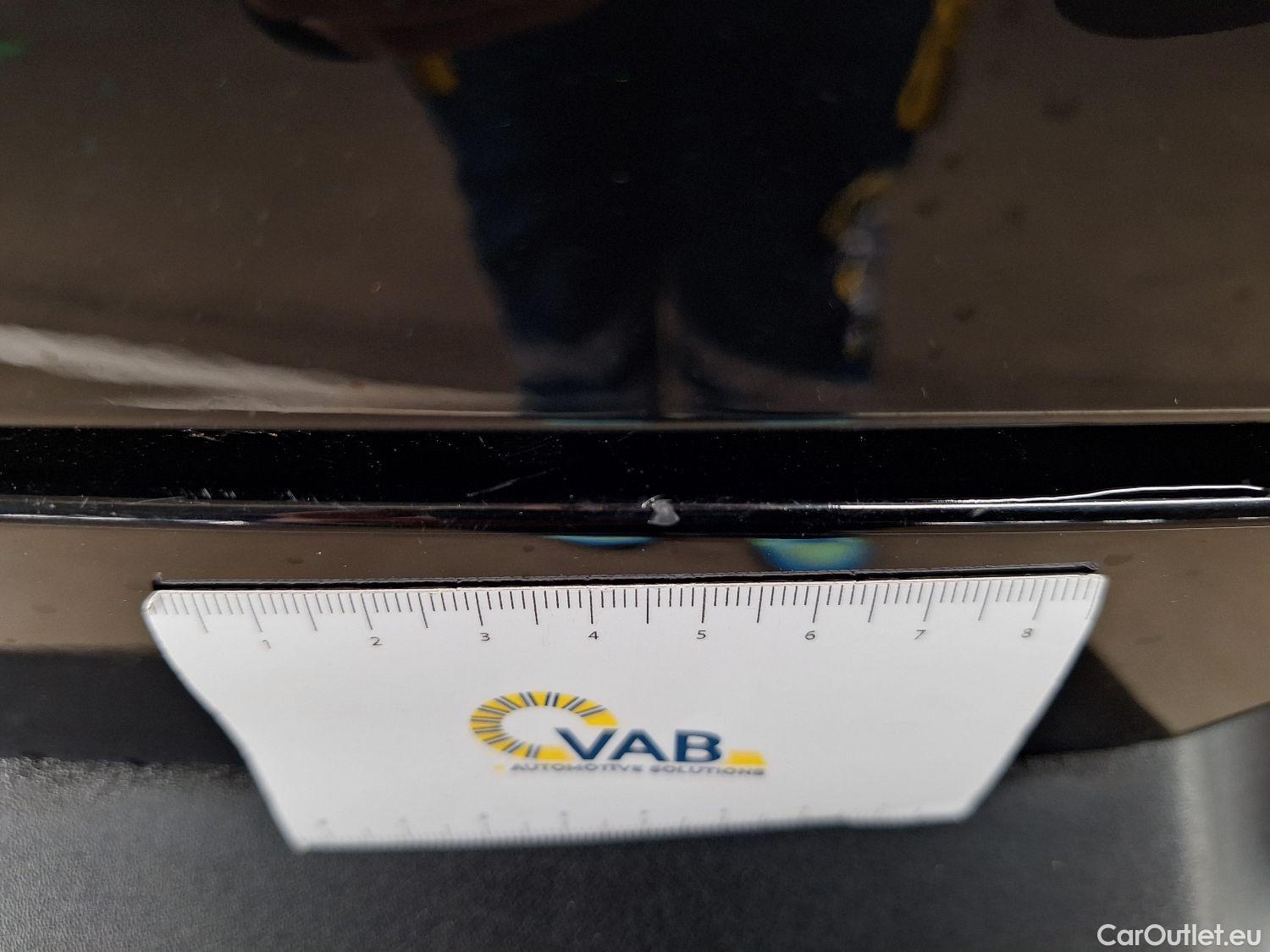  Volvo  XC 40 Volvo, XC40 '17, Volvo XC40 T3 Geartronic R-Design 5d #16