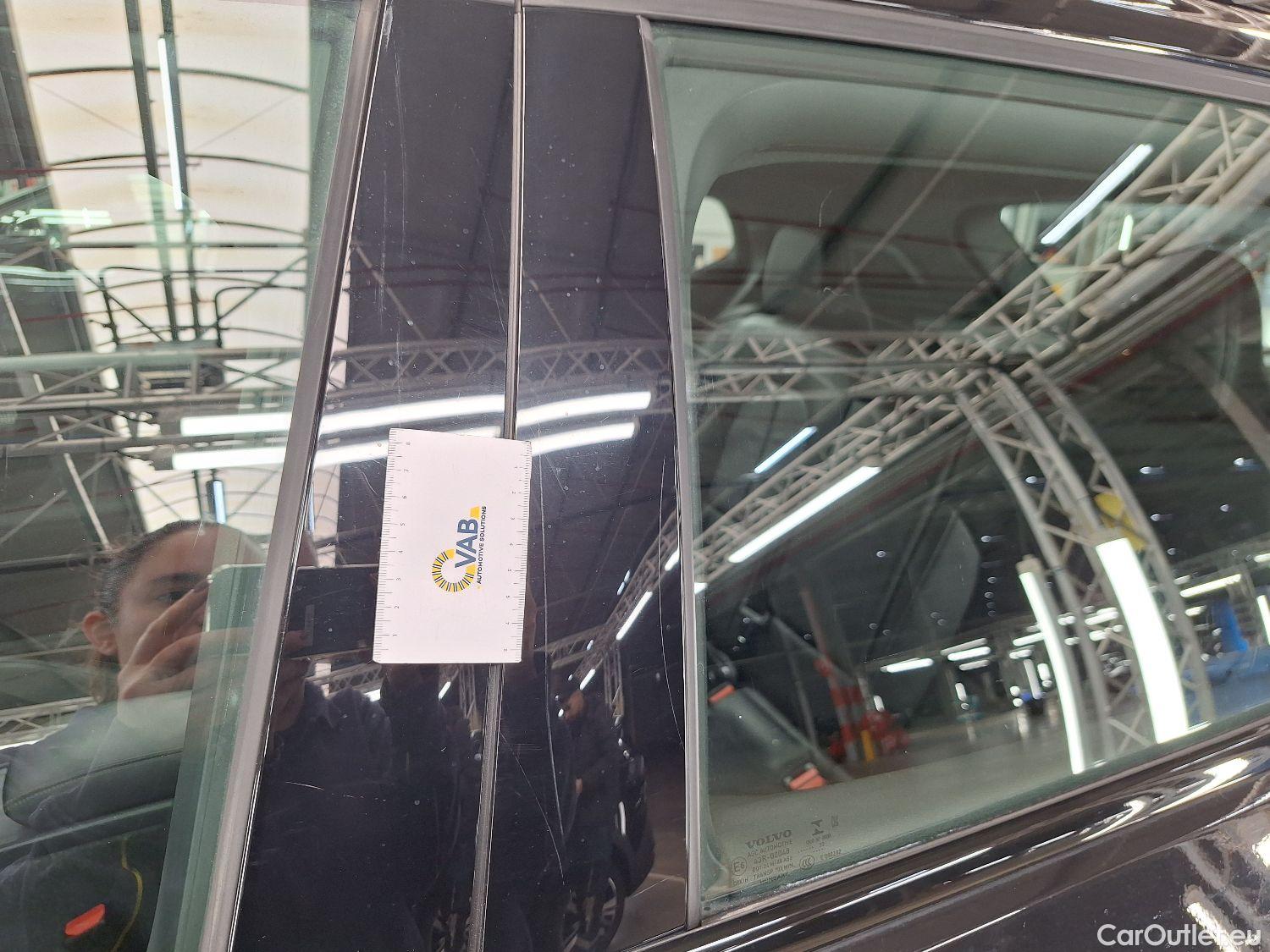  Volvo  XC 40 Volvo, XC40 '17, Volvo XC40 T3 Geartronic R-Design 5d #69