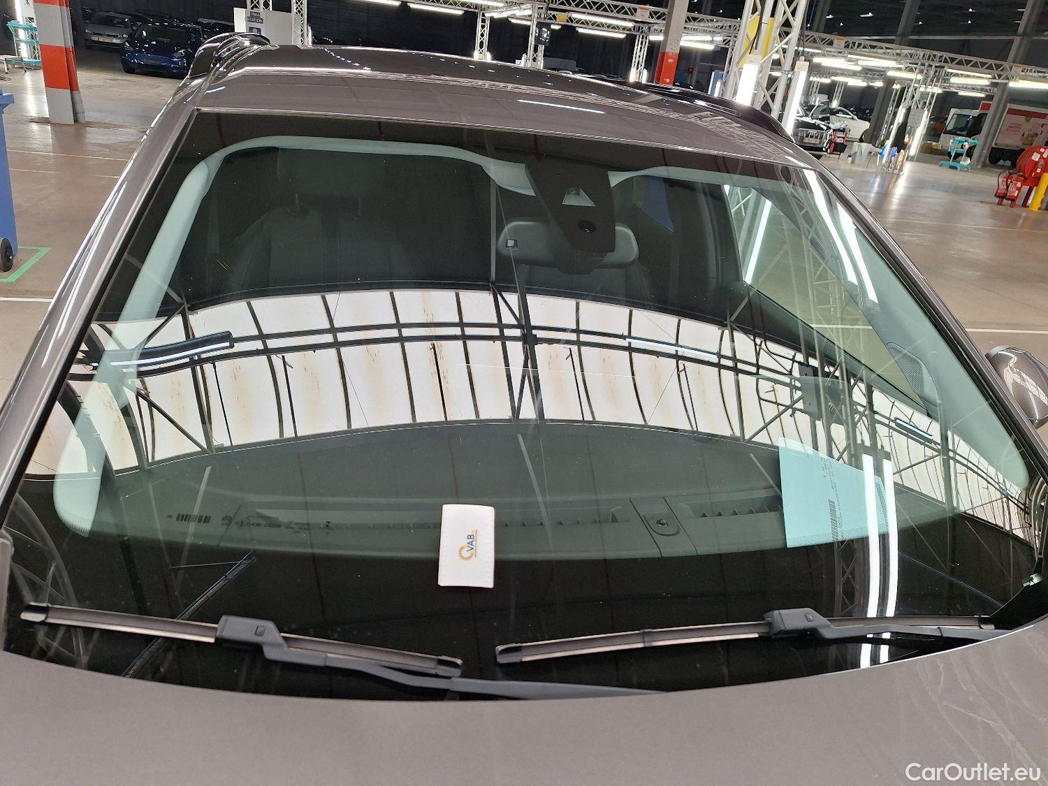  Peugeot  2008 Peugeot,  '19, Peugeot  1.5 BlueHDi 81kW S&S Allure Pack 5d #31