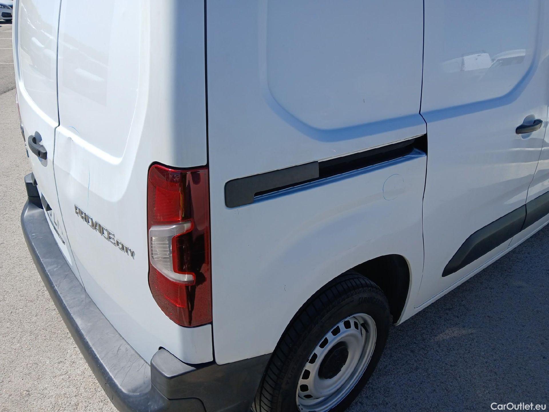  Toyota  Proace TOYOTA  City/2020/4P/furgón derivado de turismo 1.5D 56kW (75CV) GX 650kg Media #18