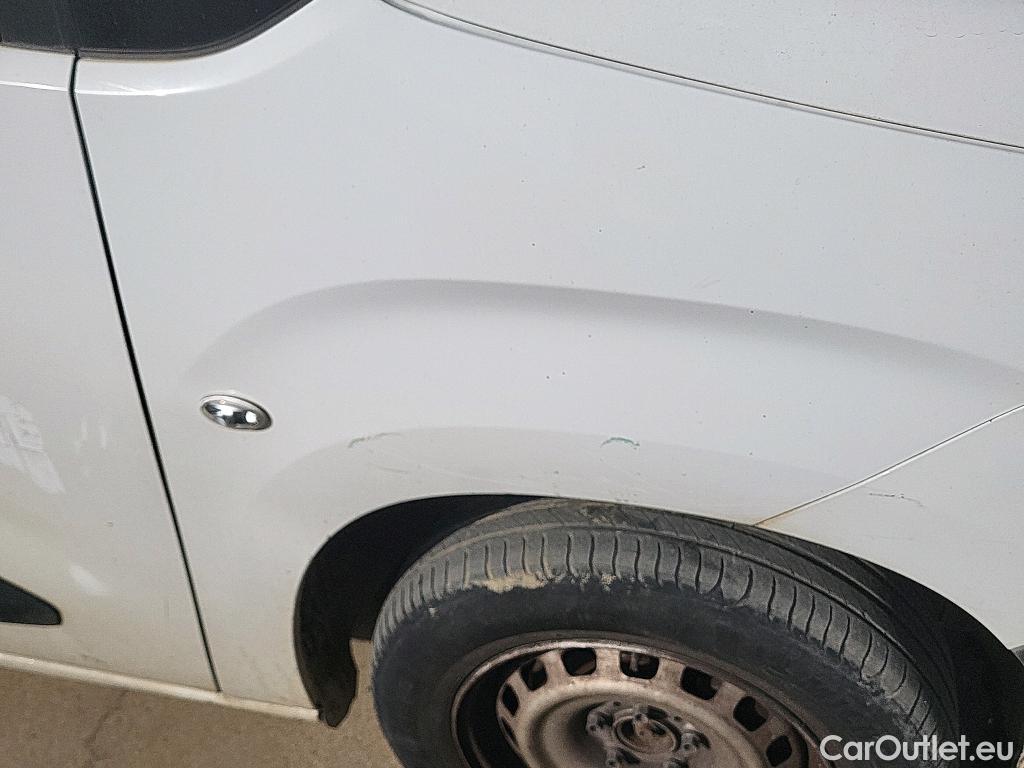  Citroen  Berlingo CITROEN  / 2018 / 3P / furgón derivado de turismo Talla M BlueHDi 100 CONTROL #28