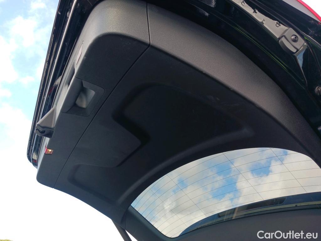  Mercedes  G-Klasee MERCEDES-BENZ GLE / 2018 / 5P / todoterreno GLE 350 de 4MATIC (Híbrido Enchufable) #31