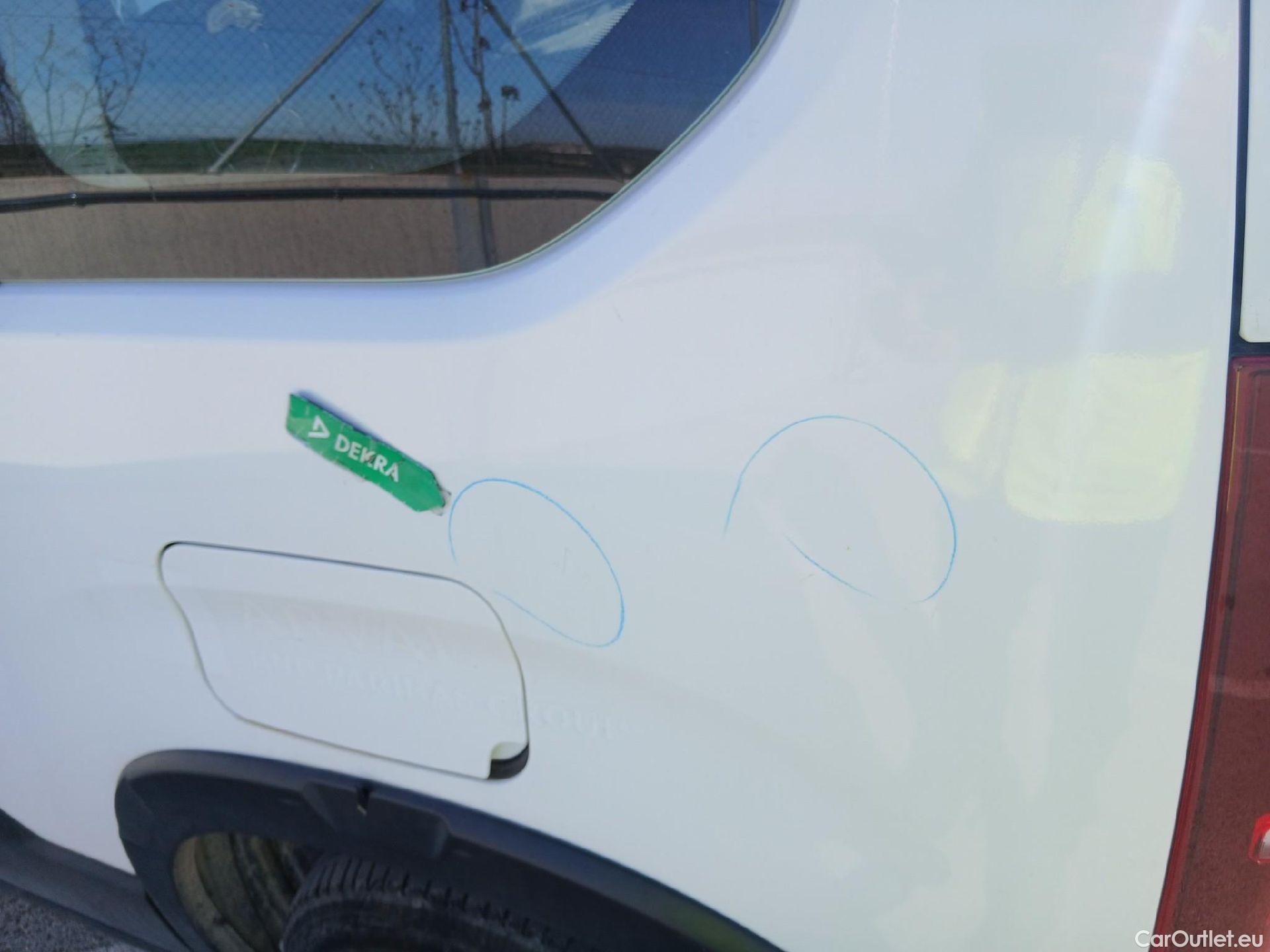  Peugeot  RIFTER PEUGEOT  / 2018 / 4P / combi Active Standard BlueHDi 73kW (IND) (AC2) #17