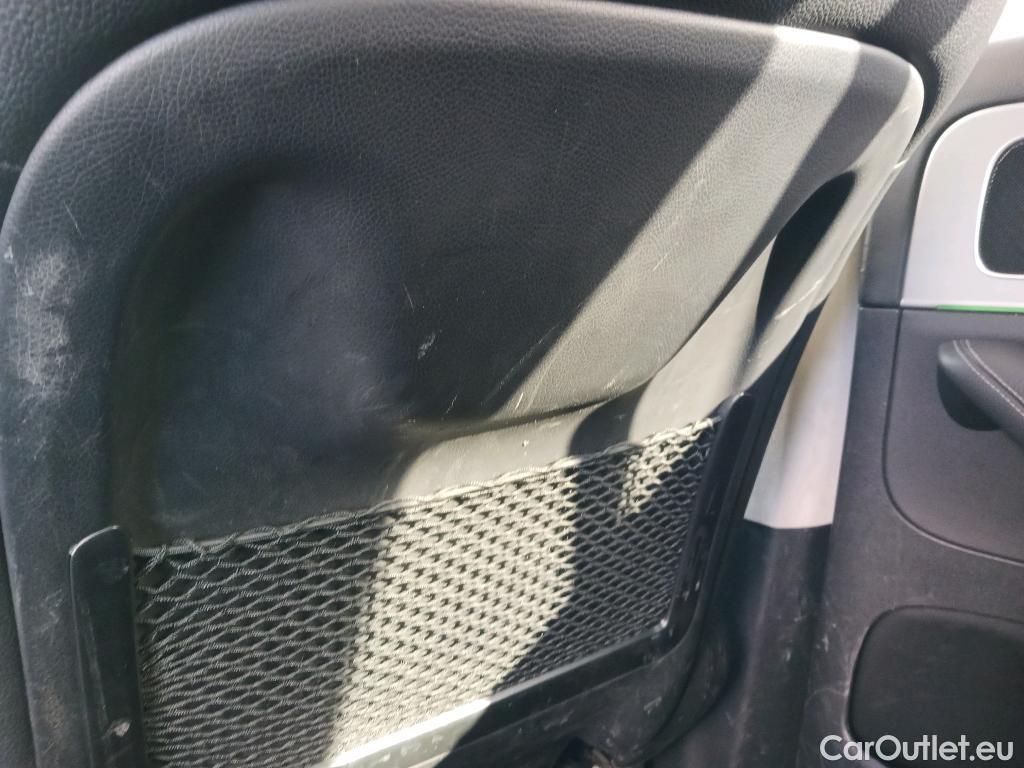  Mercedes  G-Klasee MERCEDES-BENZ GLE / 2018 / 5P / todoterreno GLE 350 de 4MATIC (Híbrido Enchufable) #29