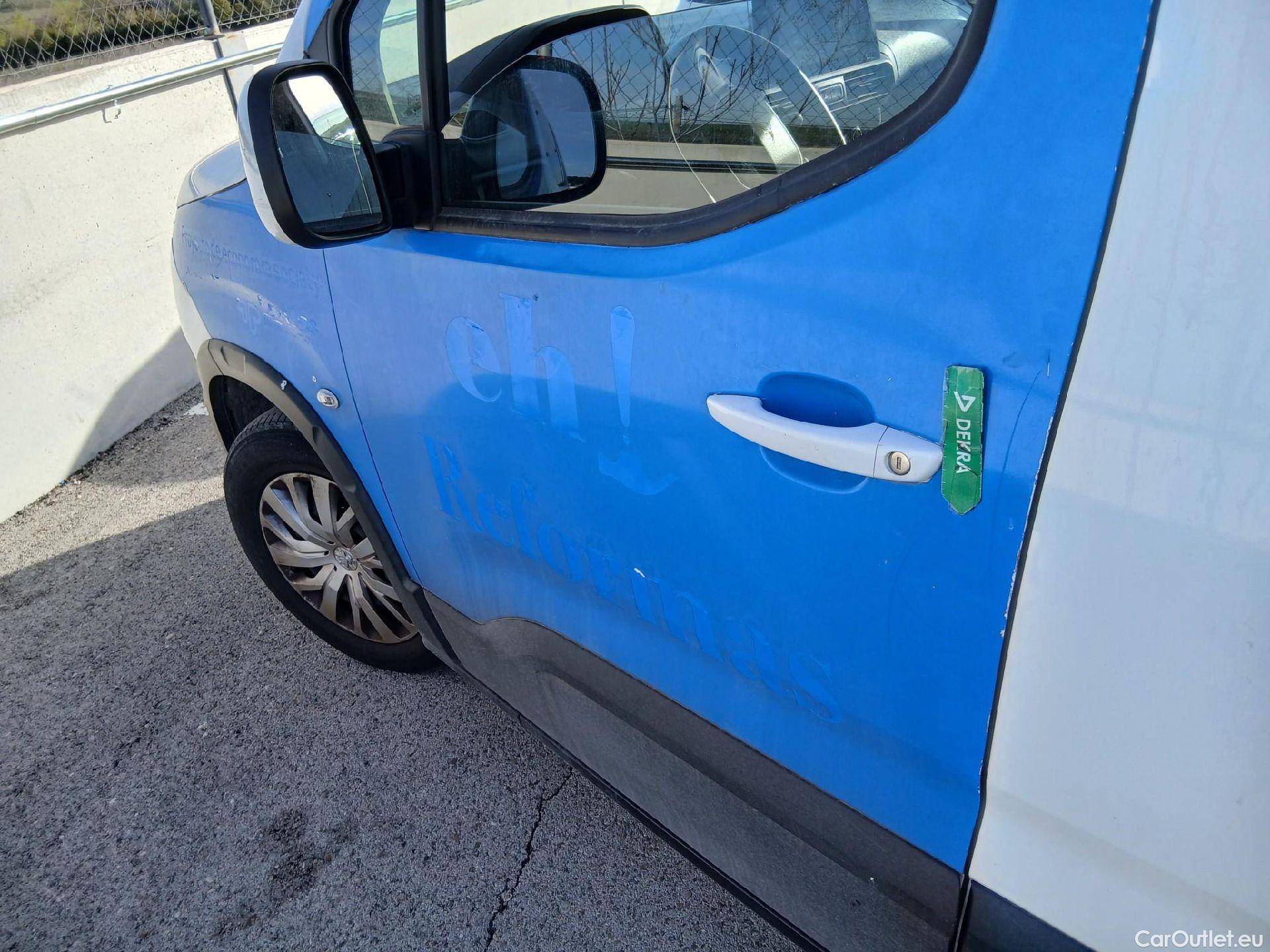  Peugeot  RIFTER PEUGEOT  / 2018 / 4P / combi Active Standard BlueHDi 73kW (IND) (AC2) #16