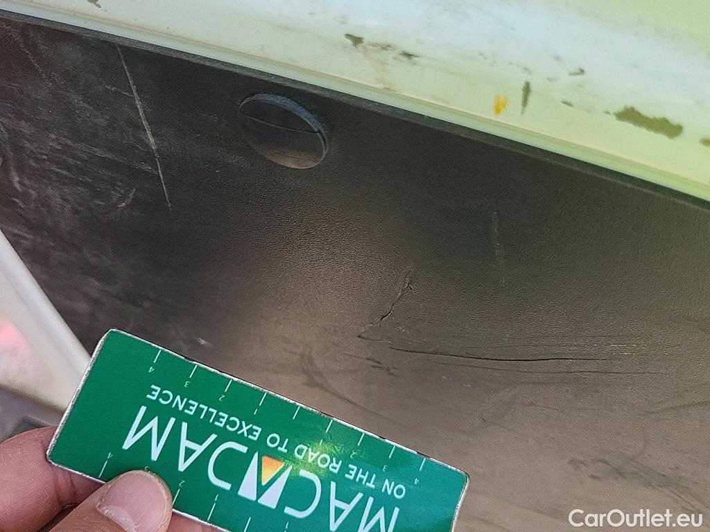  Citroen  Berlingo CITROEN  / 2018 / 3P / furgón derivado de turismo Talla M BlueHDi 100 CONTROL #48