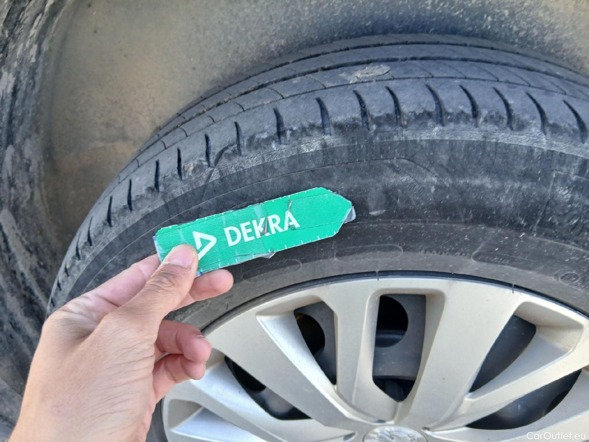  Peugeot  RIFTER PEUGEOT  / 2018 / 4P / combi Active Standard BlueHDi 73kW (IND) (AC2) #19