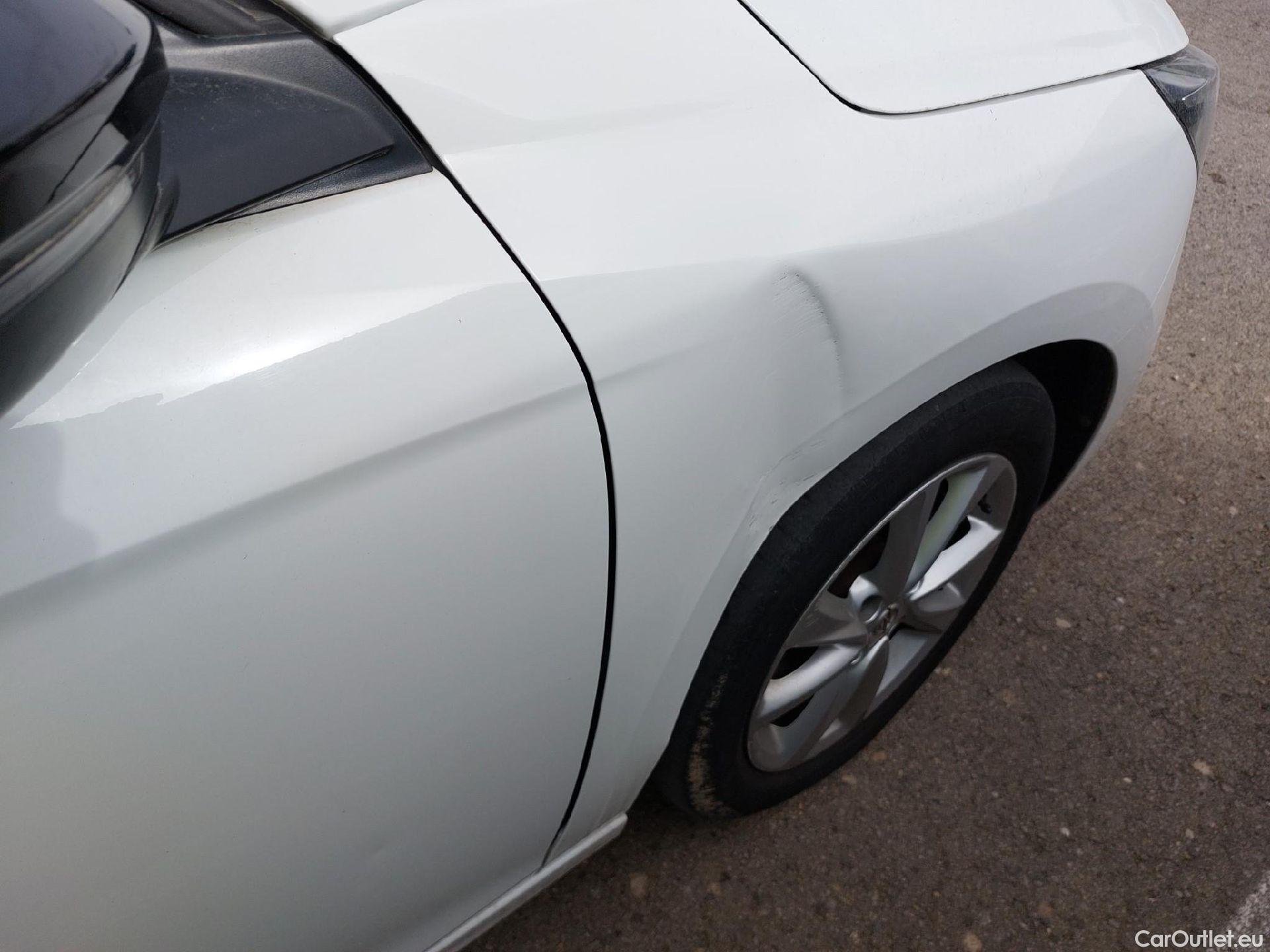  Opel  Corsa OPEL  1.2T XHL 74kW (100CV) Elegance #17