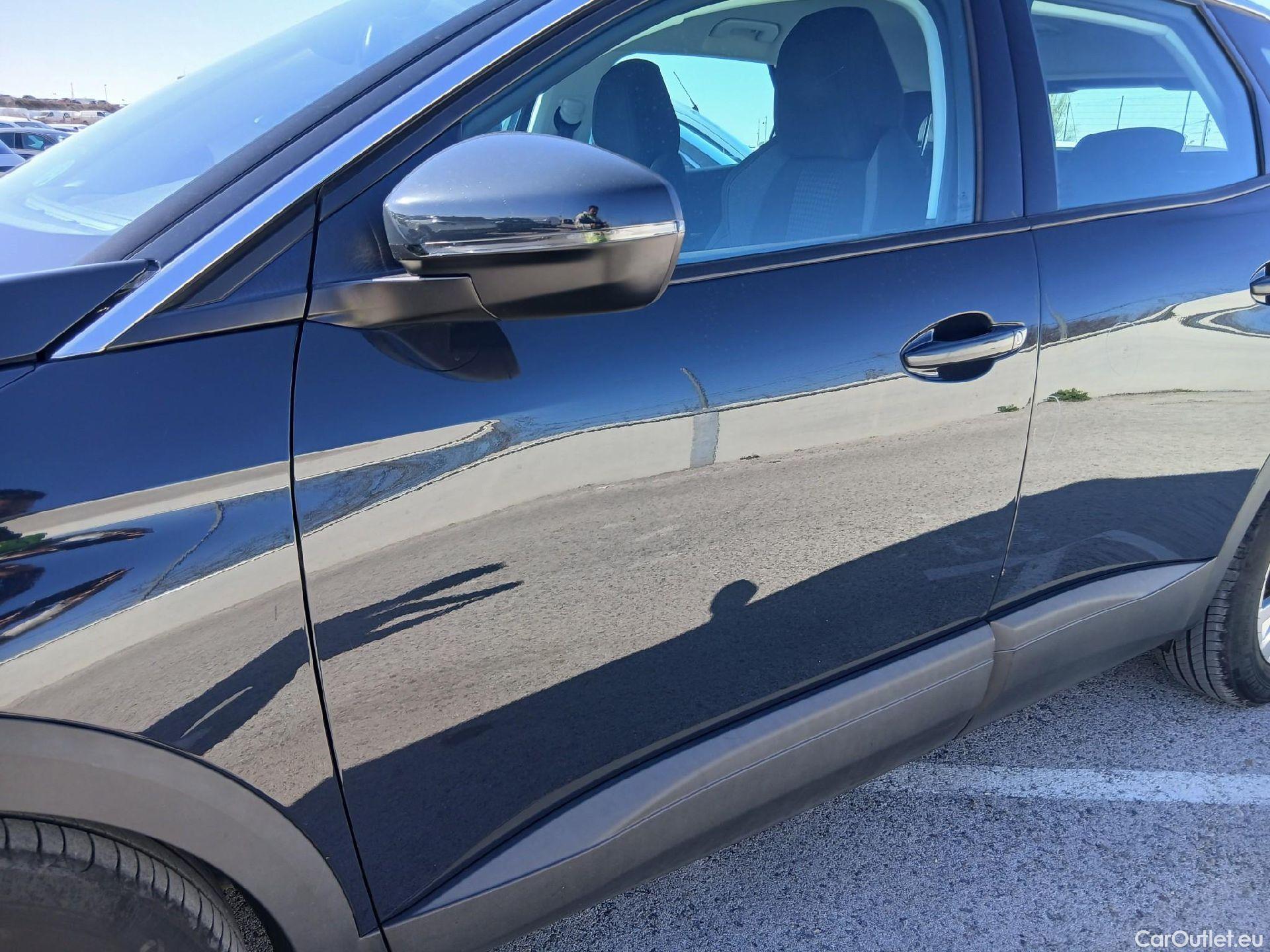  Peugeot  3008 PEUGEOT  / 2016 / 5P / todoterreno 1.5 BlueHDi 96kW (130CV) S&S Active #21