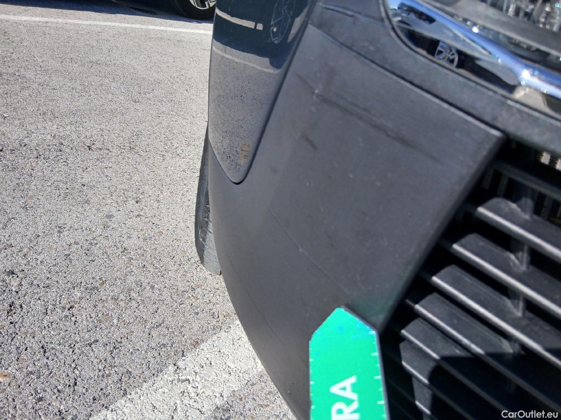  Peugeot  3008 PEUGEOT  / 2016 / 5P / todoterreno 1.5 BlueHDi 96kW (130CV) S&S Active #15