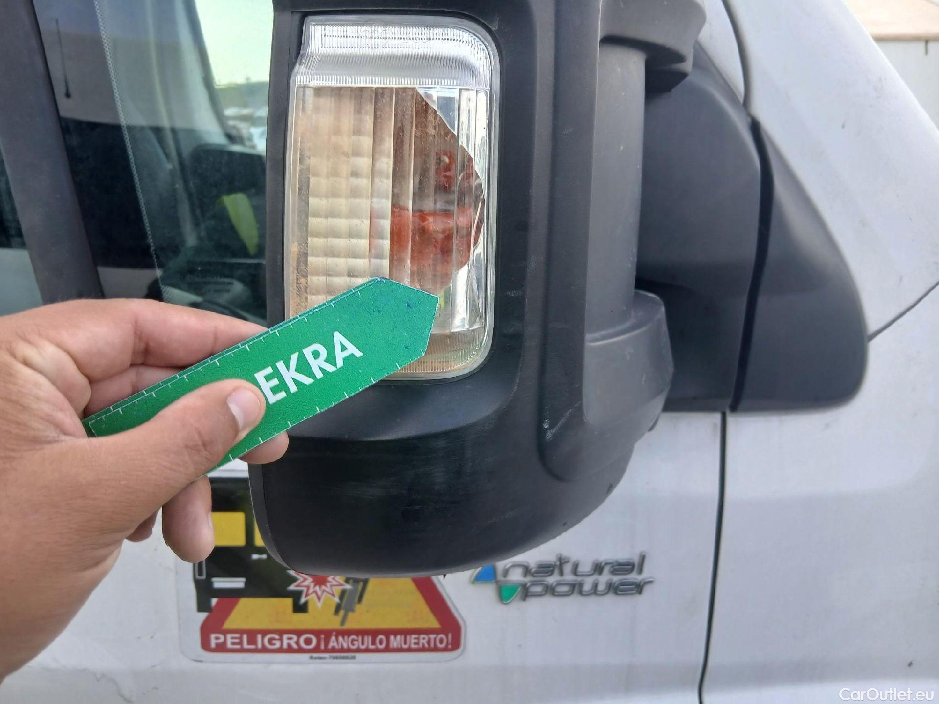  Fiat  Ducato FIAT  / 2014 / 4P / furgón Furgón 35 Medio 100kW Natural Power #55