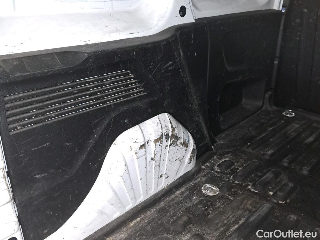  Citroen  Berlingo CITROEN  / 2018 / 3P / furgón derivado de turismo Talla M BlueHDi 100 CONTROL #35