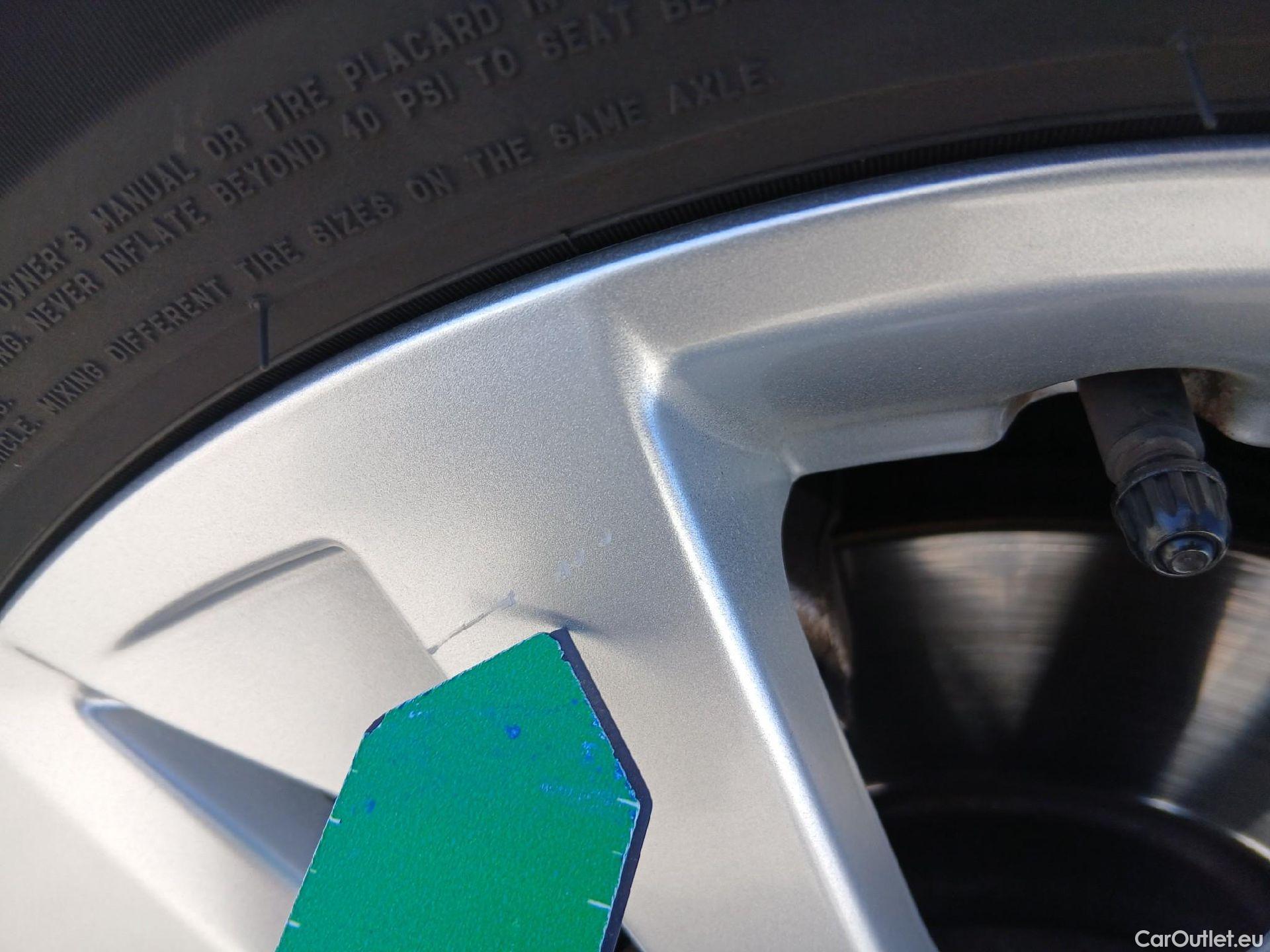  Peugeot  3008 PEUGEOT  / 2016 / 5P / todoterreno 1.5 BlueHDi 96kW (130CV) S&S Active #20