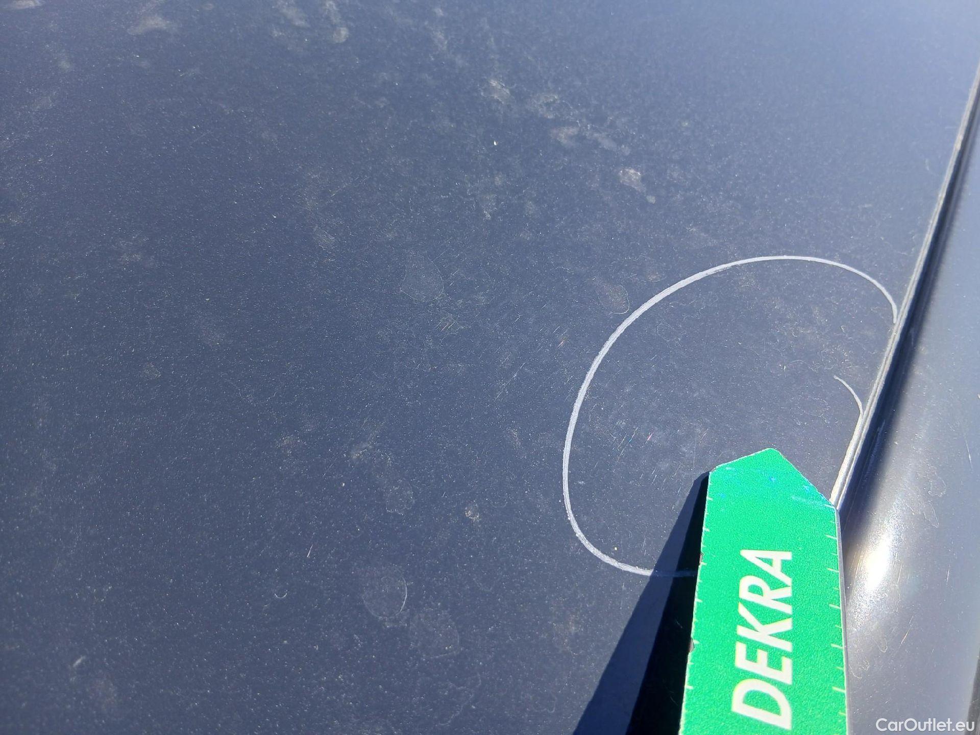  Peugeot  3008 PEUGEOT  / 2016 / 5P / todoterreno 1.5 BlueHDi 96kW (130CV) S&S Active #62