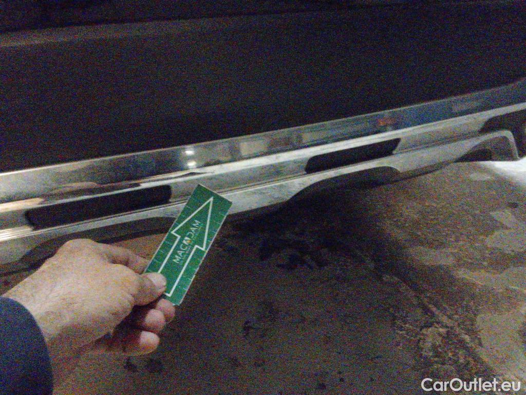  Mercedes  GLC MERCEDES-BENZ  / 2022 / 5P / todoterreno  220 d 4MATIC #39