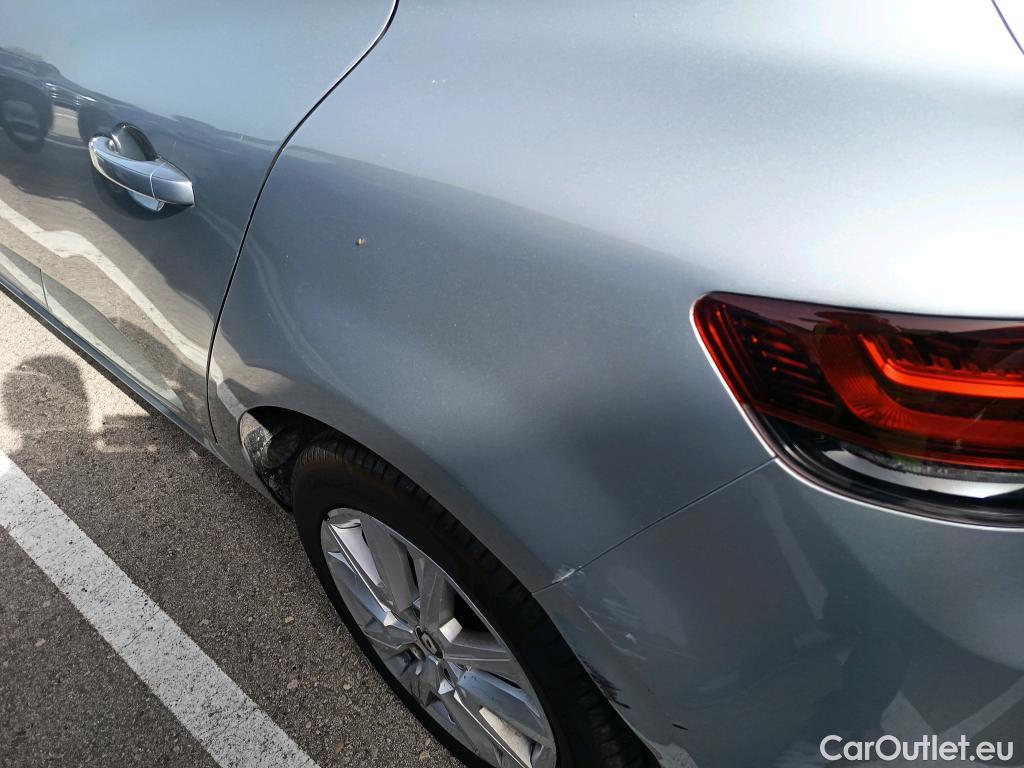  Renault  Megane RENAULT Mégane / 2020 / 5P / berlina con portón Equilibre Blue dCi 85 kW (115CV)-SS #1