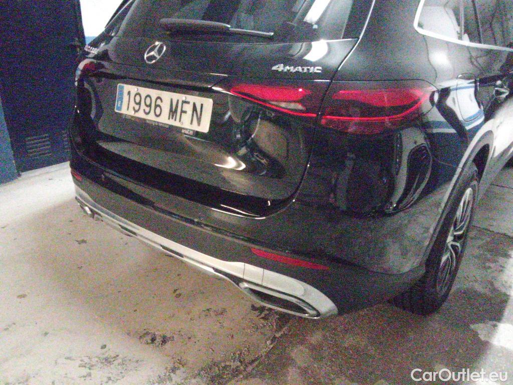  Mercedes  GLC MERCEDES-BENZ  / 2022 / 5P / todoterreno  220 d 4MATIC #24
