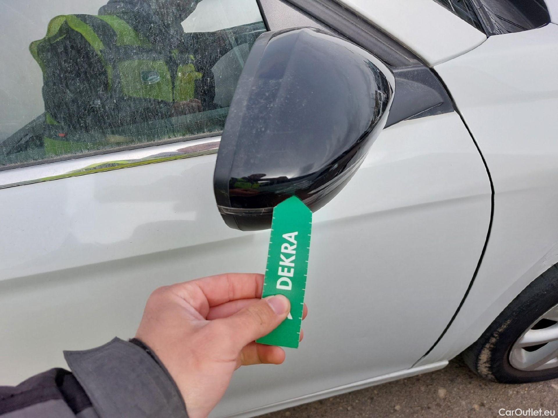  Opel  Corsa OPEL  1.2T XHL 74kW (100CV) Elegance #19