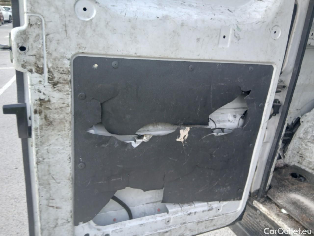  Fiat  Ducato FIAT  / 2014 / 4P / furgón Furgón 35 Medio 100kW Natural Power #8