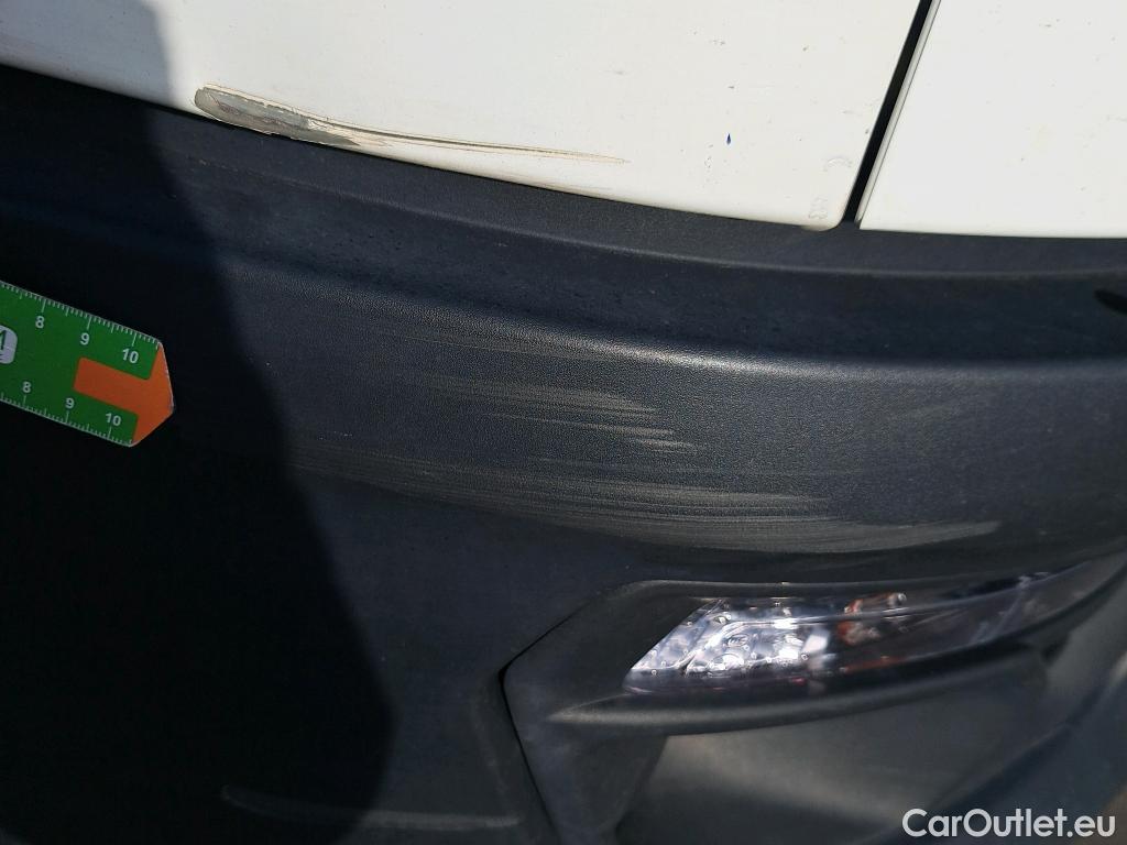  Iveco  Daily IVECO  / 2014 / 4P / chasis doble cabina 35C 14 D 3750 #22