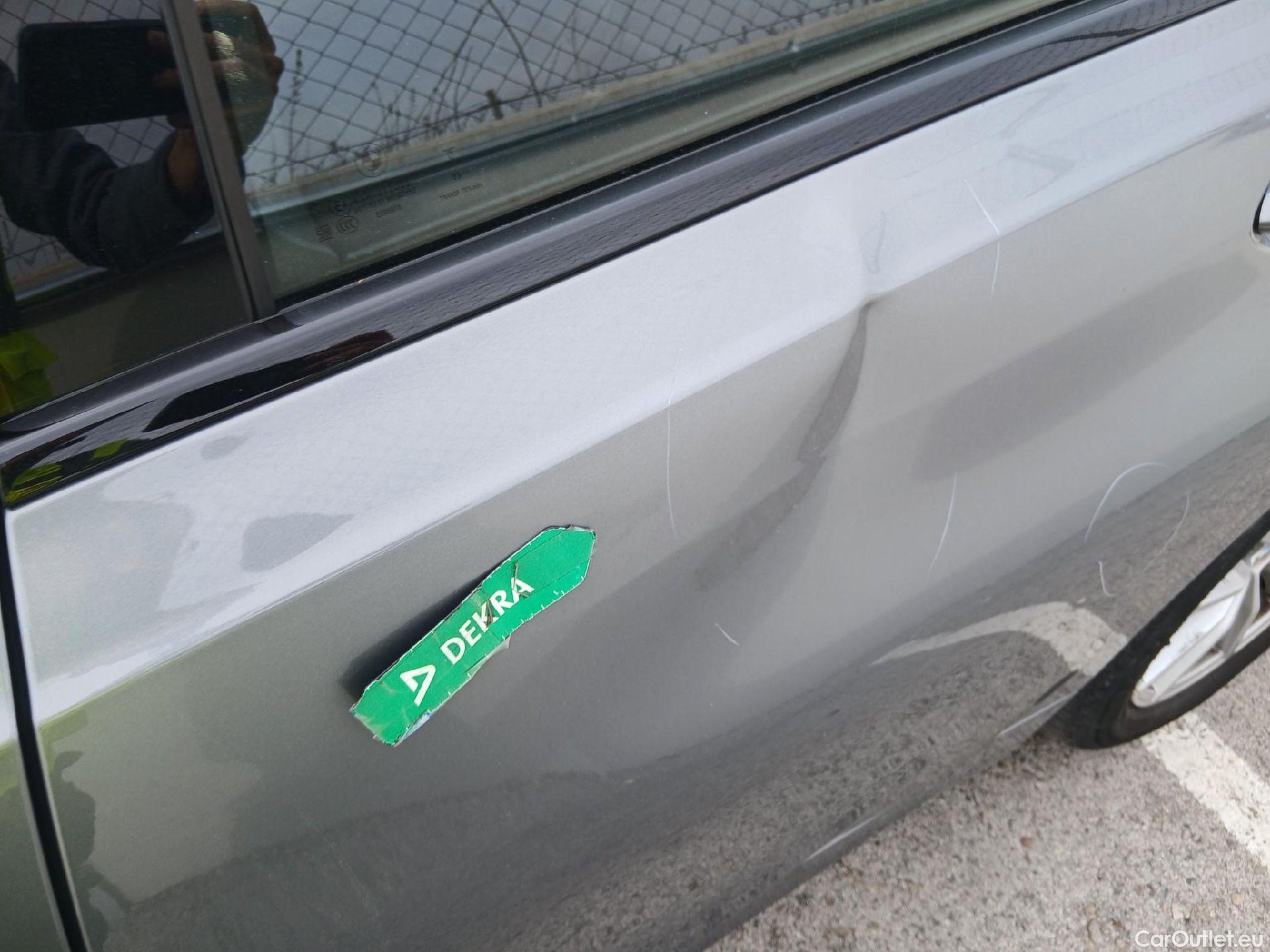  Bmw  Serie 3  Touring 318 d 2.0 150CV AT8 E6d #9