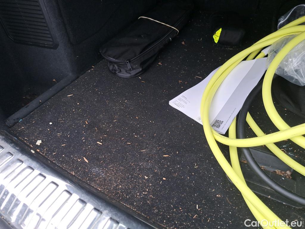  Audi  Q3 AUDI  Sportback / 2019 / 5P / todoterreno 45 TFSI e 180kW S tronic S Line #12