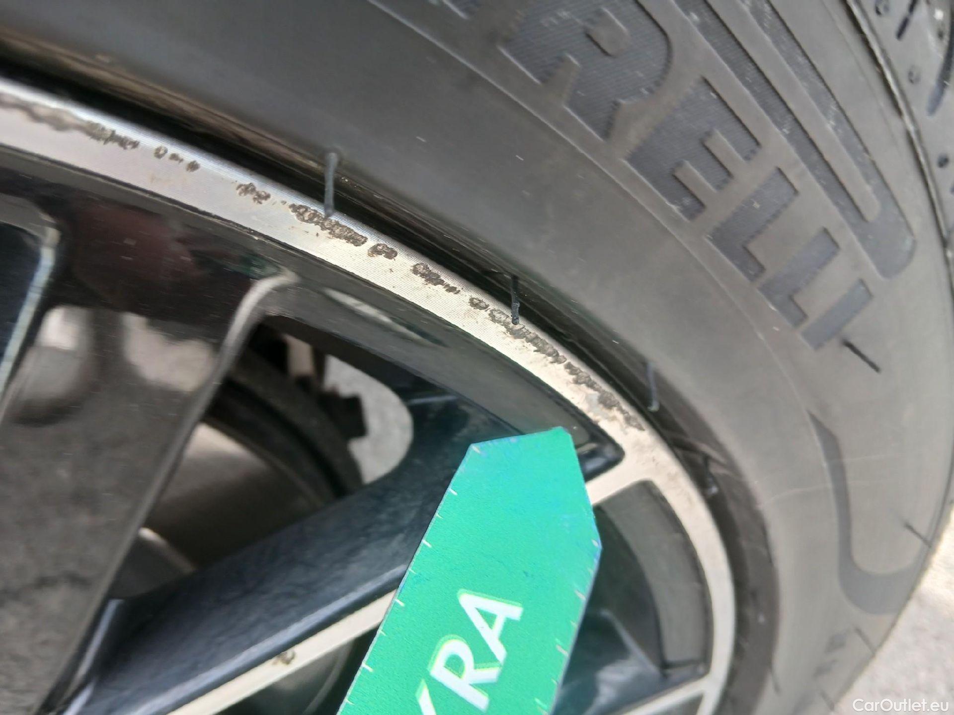  Audi  Q5 AUDI  SPORTBACK / 2020 / 5P / todoterreno Black line 40 TDI 150kW quattro-ultra #16