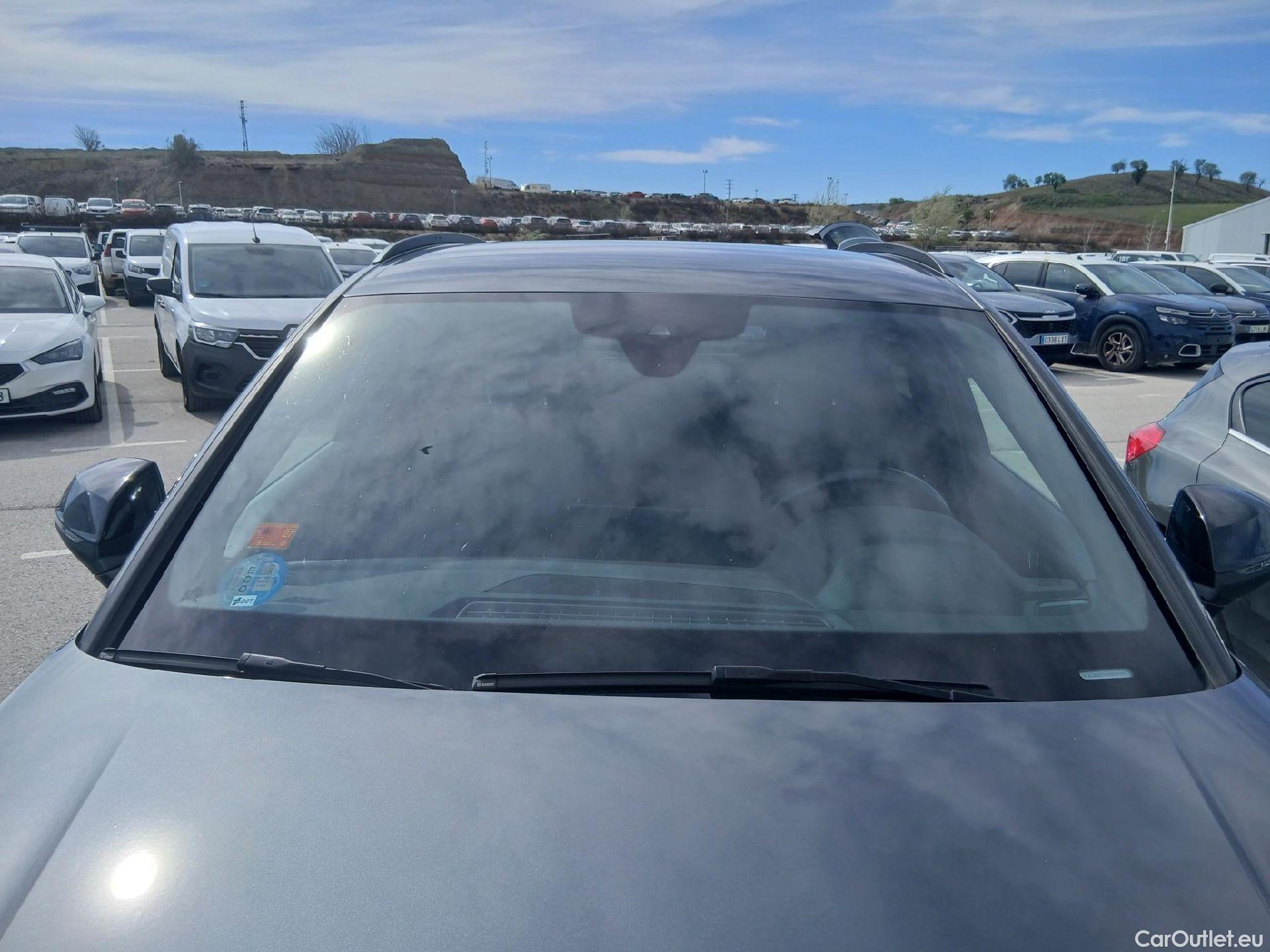  Audi  Q5 AUDI  SPORTBACK / 2020 / 5P / todoterreno Black line 40 TDI 150kW quattro-ultra #2