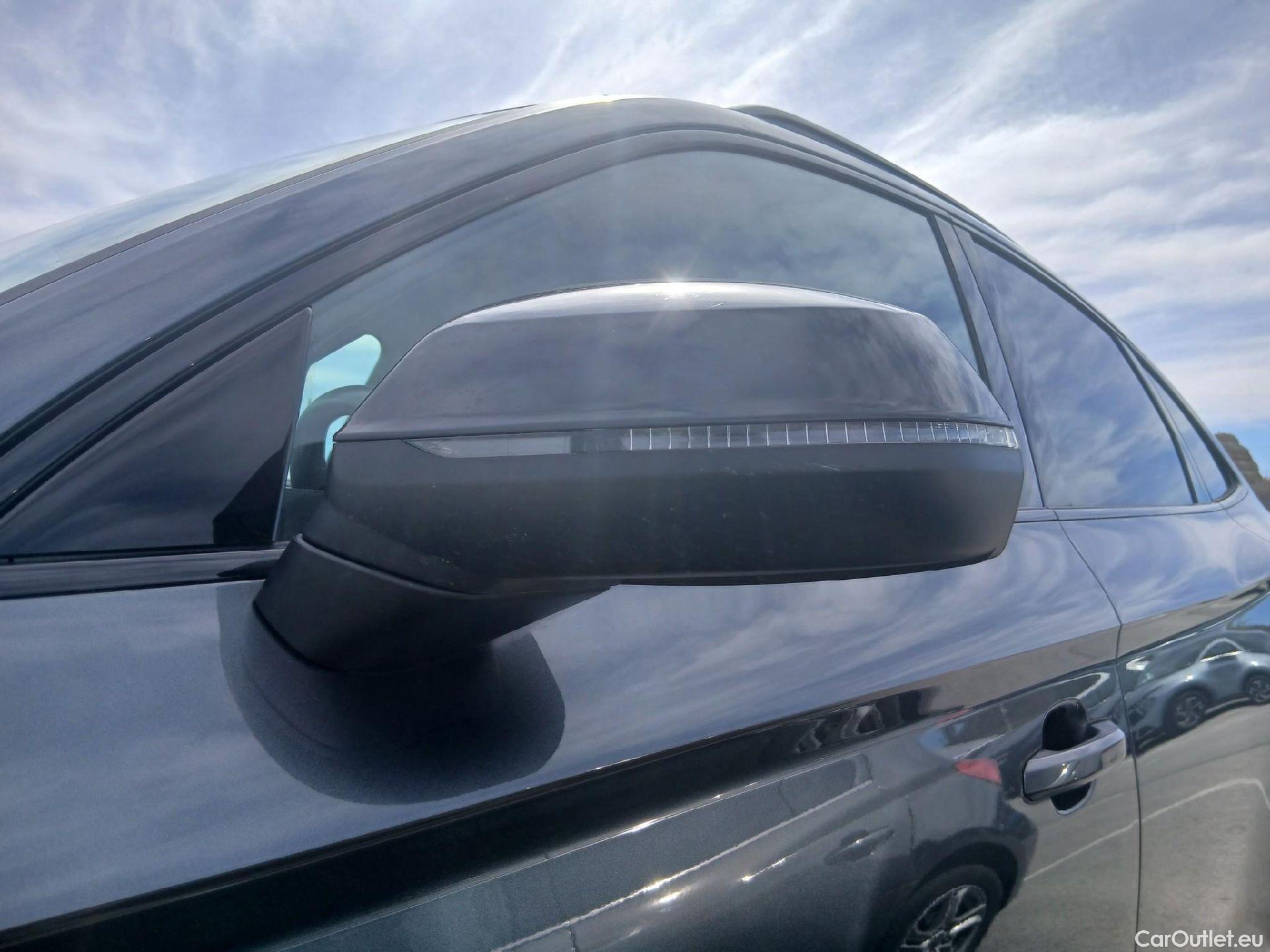  Audi  Q5 AUDI  SPORTBACK / 2020 / 5P / todoterreno Black line 40 TDI 150kW quattro-ultra #13