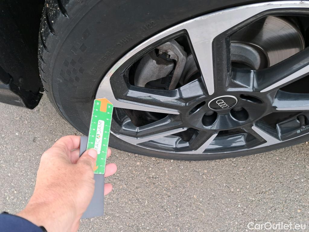  Audi  Q3 AUDI  Sportback / 2019 / 5P / todoterreno 45 TFSI e 180kW S tronic S Line #33