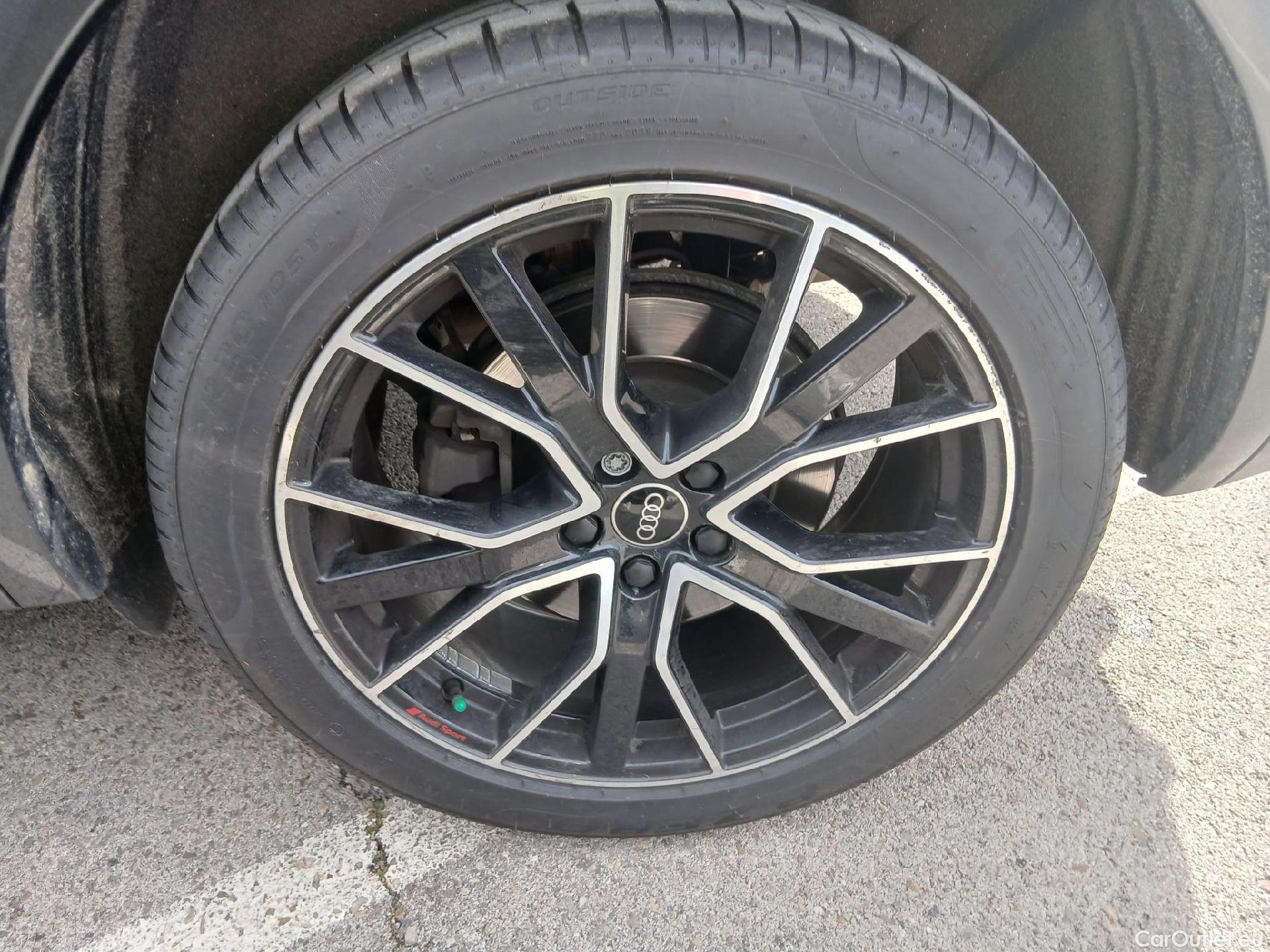  Audi  Q5 AUDI  SPORTBACK / 2020 / 5P / todoterreno Black line 40 TDI 150kW quattro-ultra #15