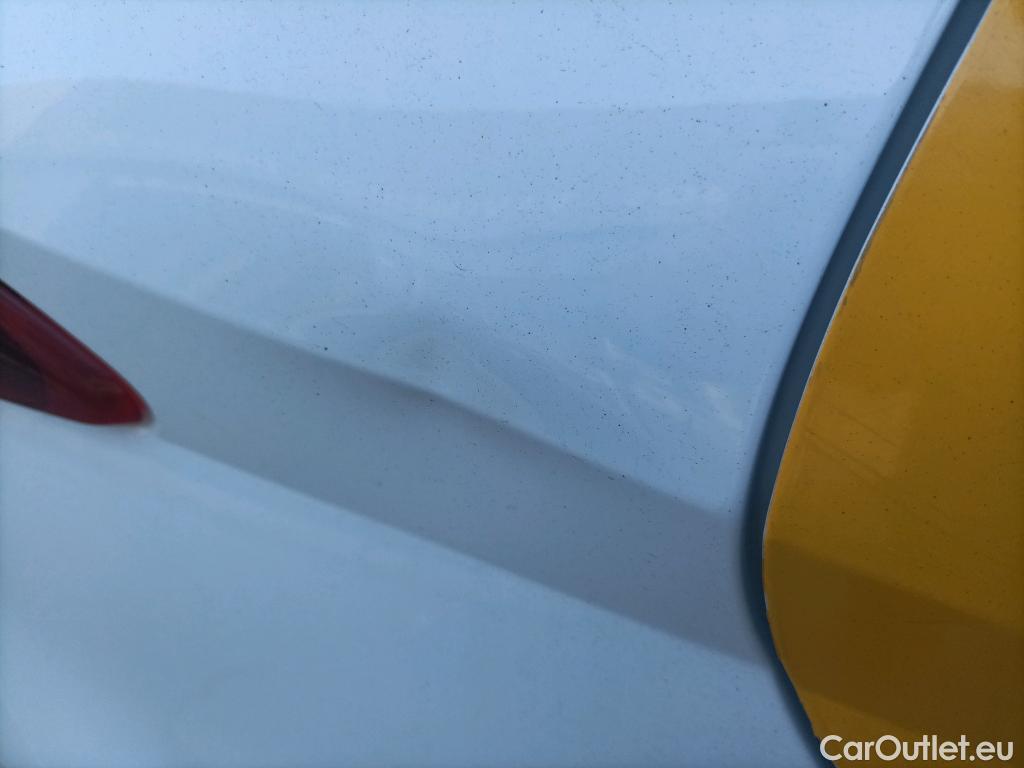  Hyundai  i20 HYUNDAI  / 2020 / 5P / berlina con portón 1.0 TGDI 74kW (100CV) 48V Essence #9