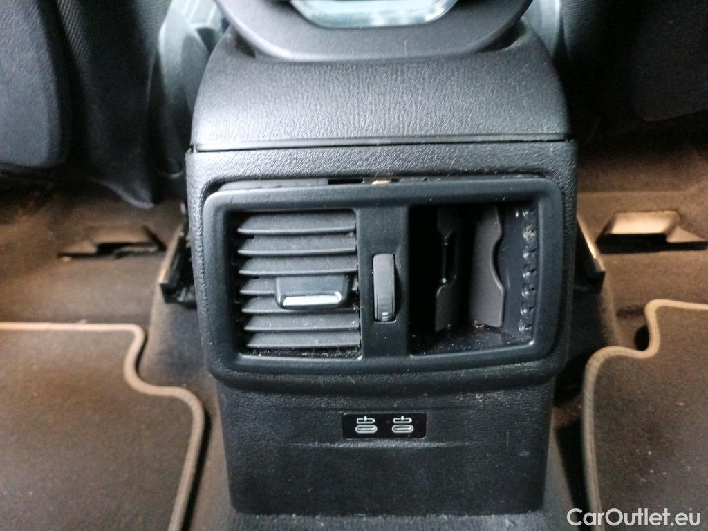  Bmw  X2 BMW  sDrive18i #4