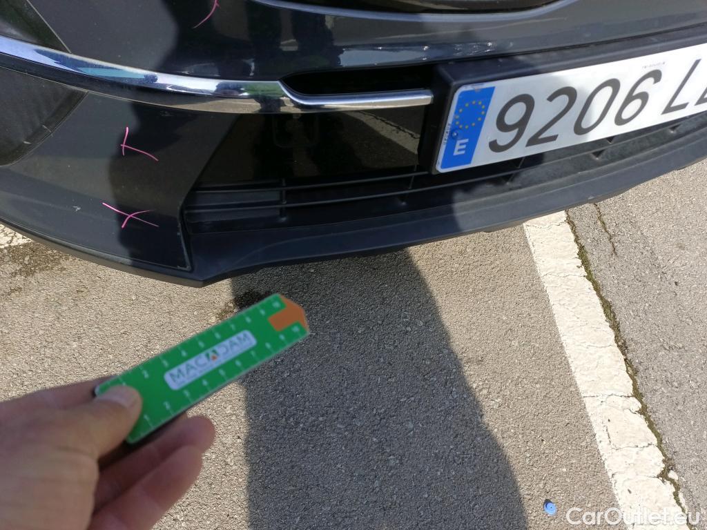  KIA  Sportage KIA  1.6MHEV Drive 100kW(136CV) 4x2(Crist Tintados)(CX) #9