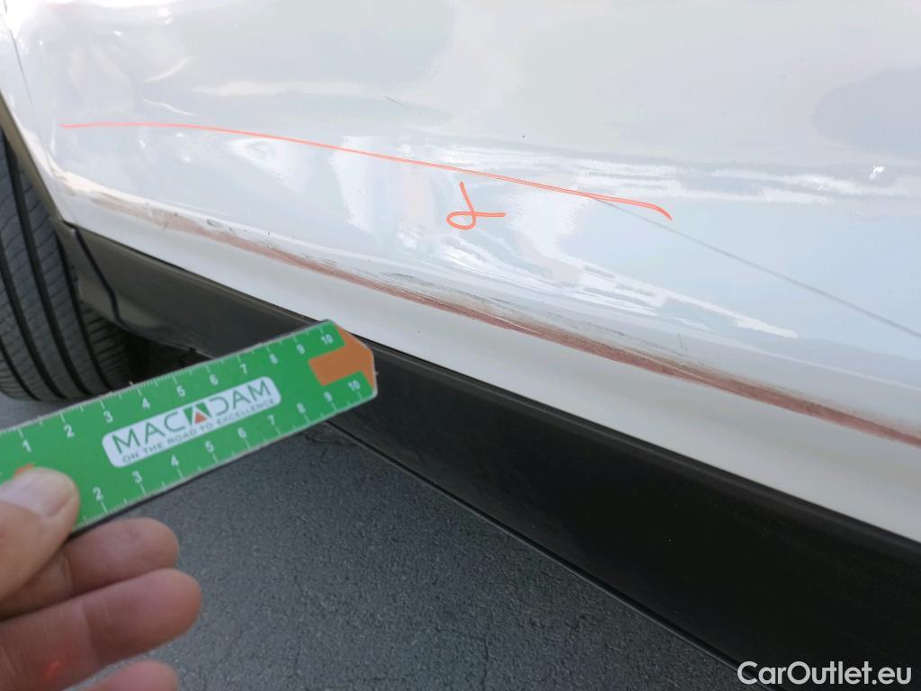  Ford  Kuga FORD  / 2016 / 5P / todoterreno 1.5 EcoBoost 88kW 4x2 Trend+ (CX) #4