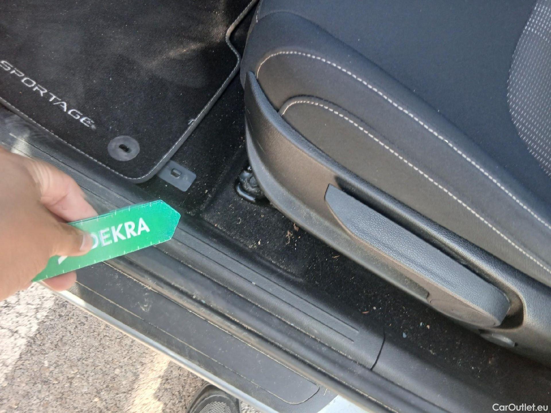  KIA  Sportage KIA  / 2022 / 5P / todoterreno 1.6 T-GDi MHEV 110kW (150CV) Drive 4x2 #1