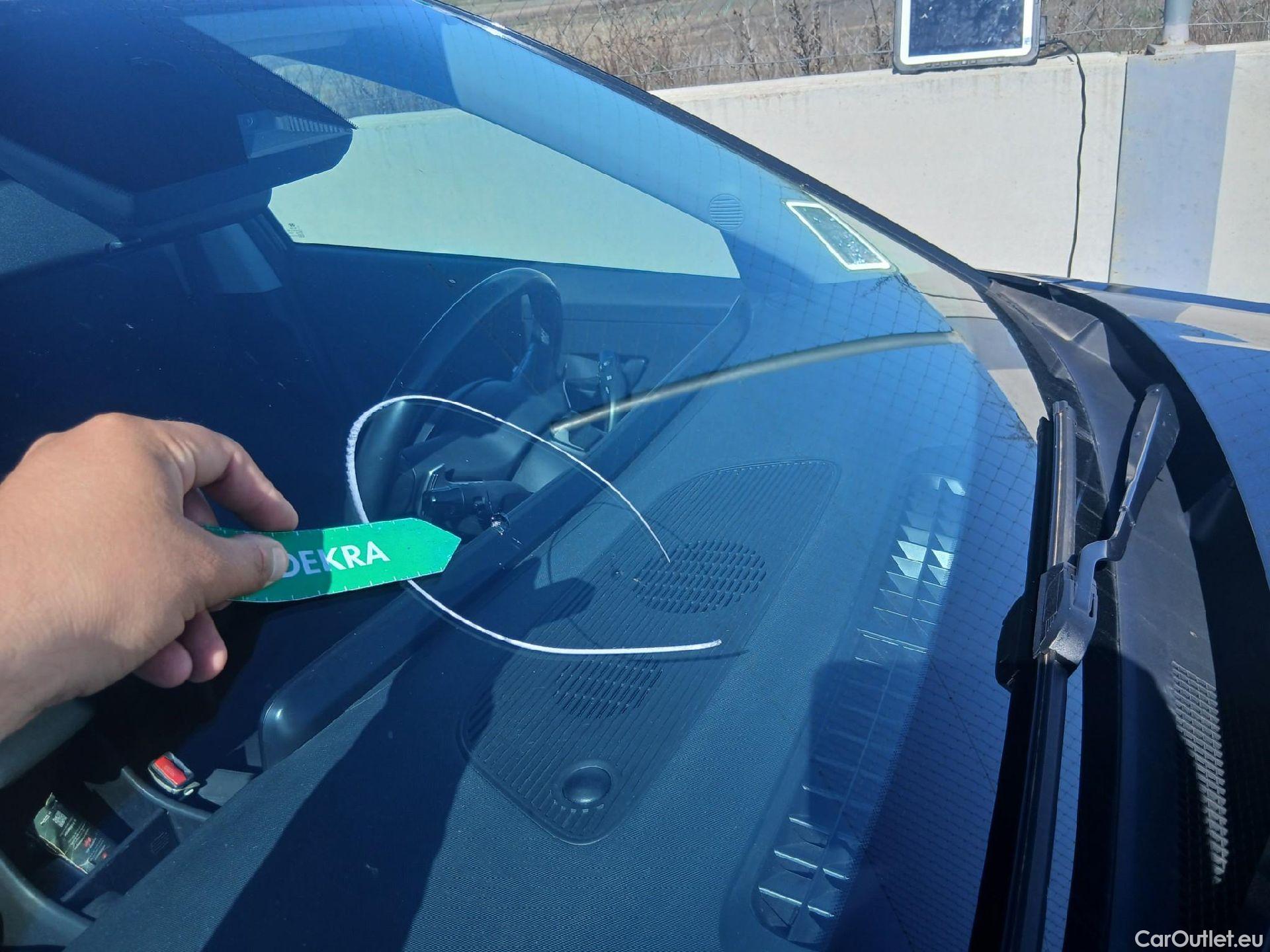  Hyundai  Konna HYUNDAI Kona / 2023 / 5P / todoterreno 1.6 GDI HEV Maxx DCT #20