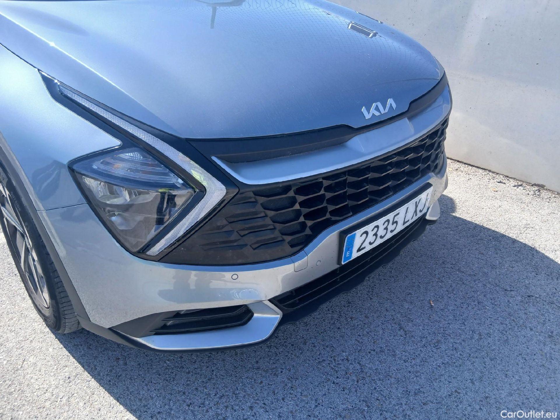  KIA  Sportage KIA  / 2022 / 5P / todoterreno 1.6 T-GDi MHEV 110kW (150CV) Drive 4x2 #3