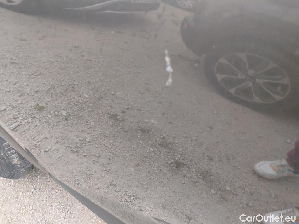  DS  DS7 DS DS 7 Crossback / 2017 / 5P / todoterreno BlueHDi DE 96kW (130CV) Auto. CHIC (AC) #2