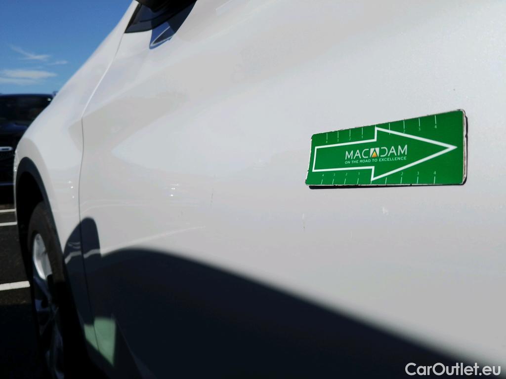  Bmw  X1 BMW  / 2019 / 5P / todoterreno sDrive18dA Corporate (AC4) #8