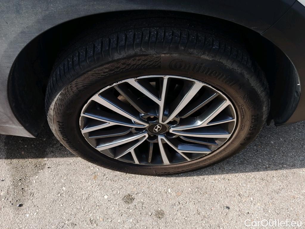  Hyundai  Tucson HYUNDAI  / 2018 / 5P / todoterreno 1.6 CRDI 85kW (116CV) 48V Tecno 4X2 #8