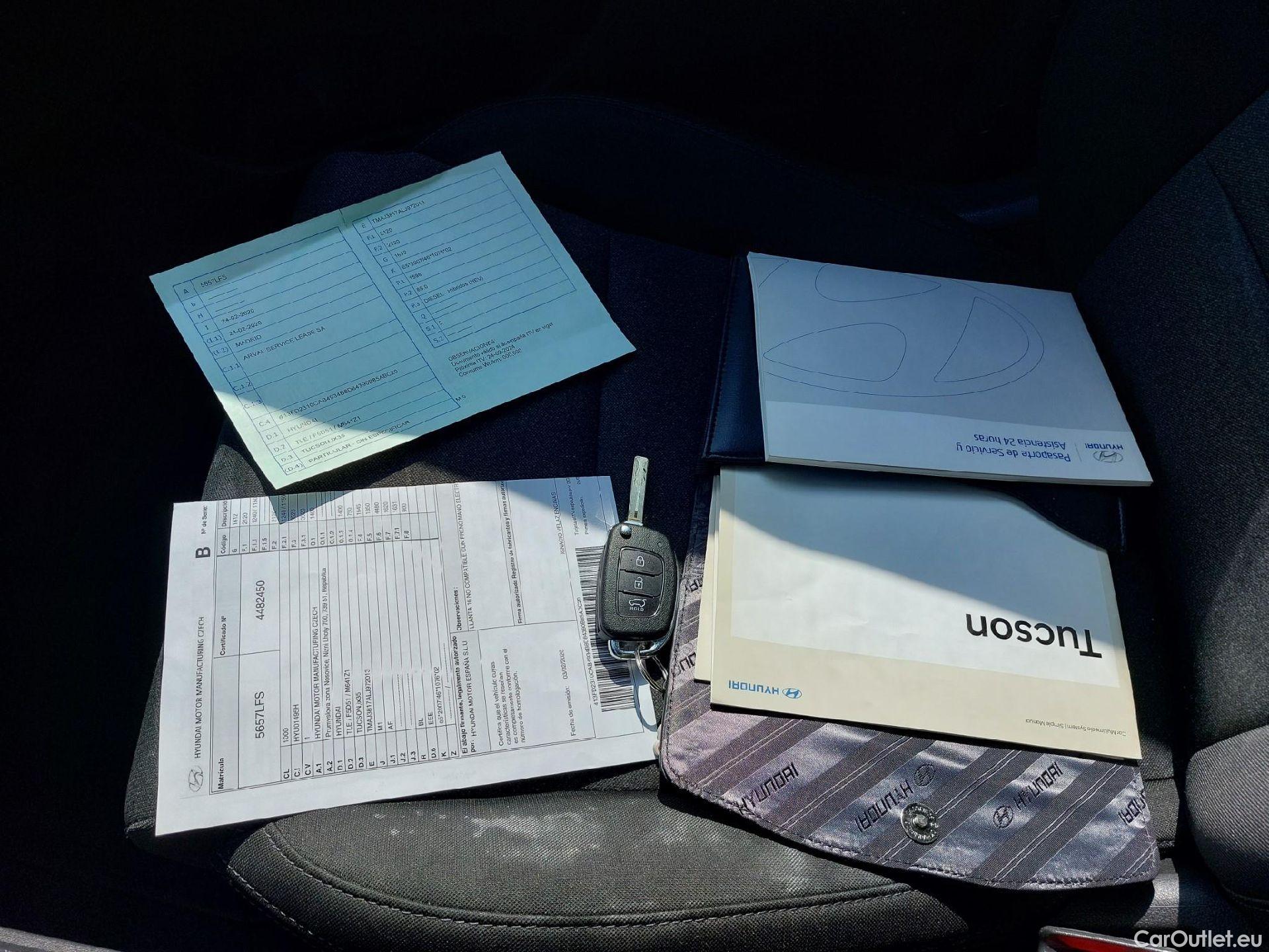  Hyundai  Tucson HYUNDAI  / 2018 / 5P / todoterreno 1.6 CRDI 85kW (116CV) 48V SLE 4X2(SP)(SL) #1